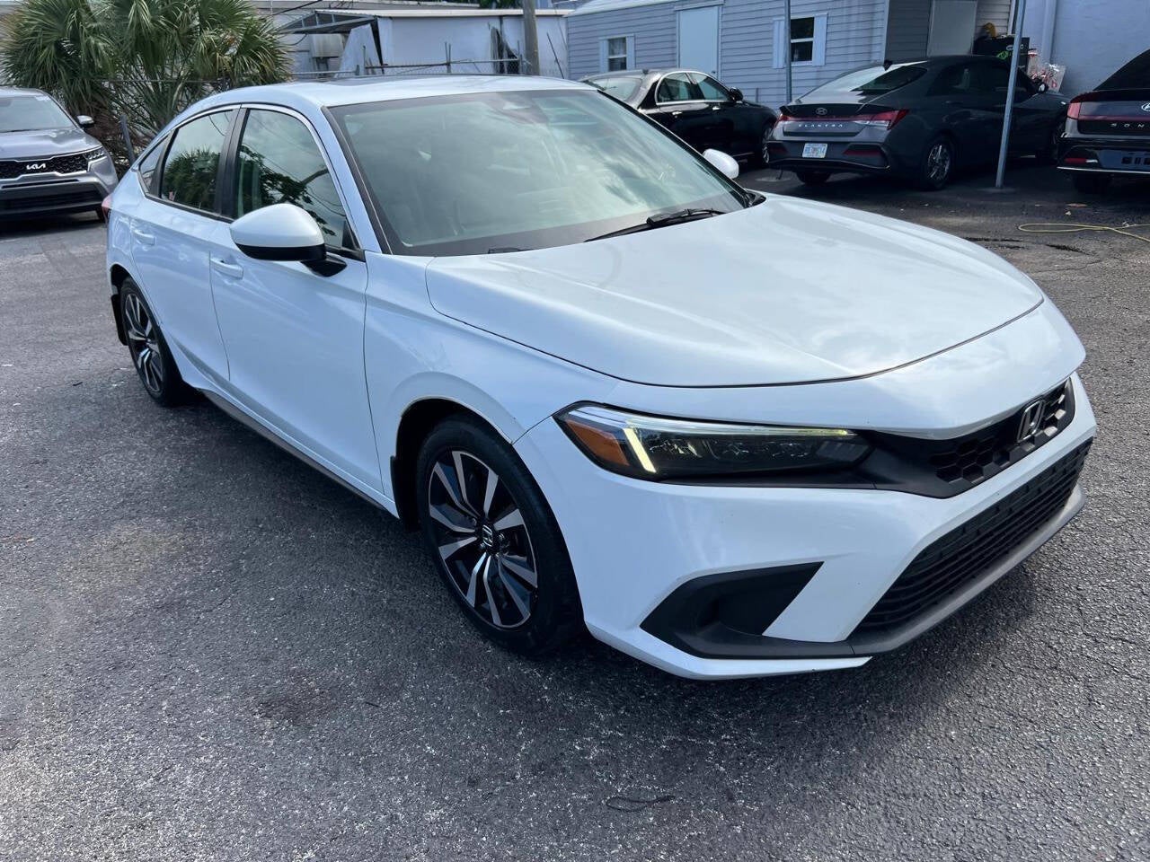 2022 Honda Civic EX L 4dr Hatchback