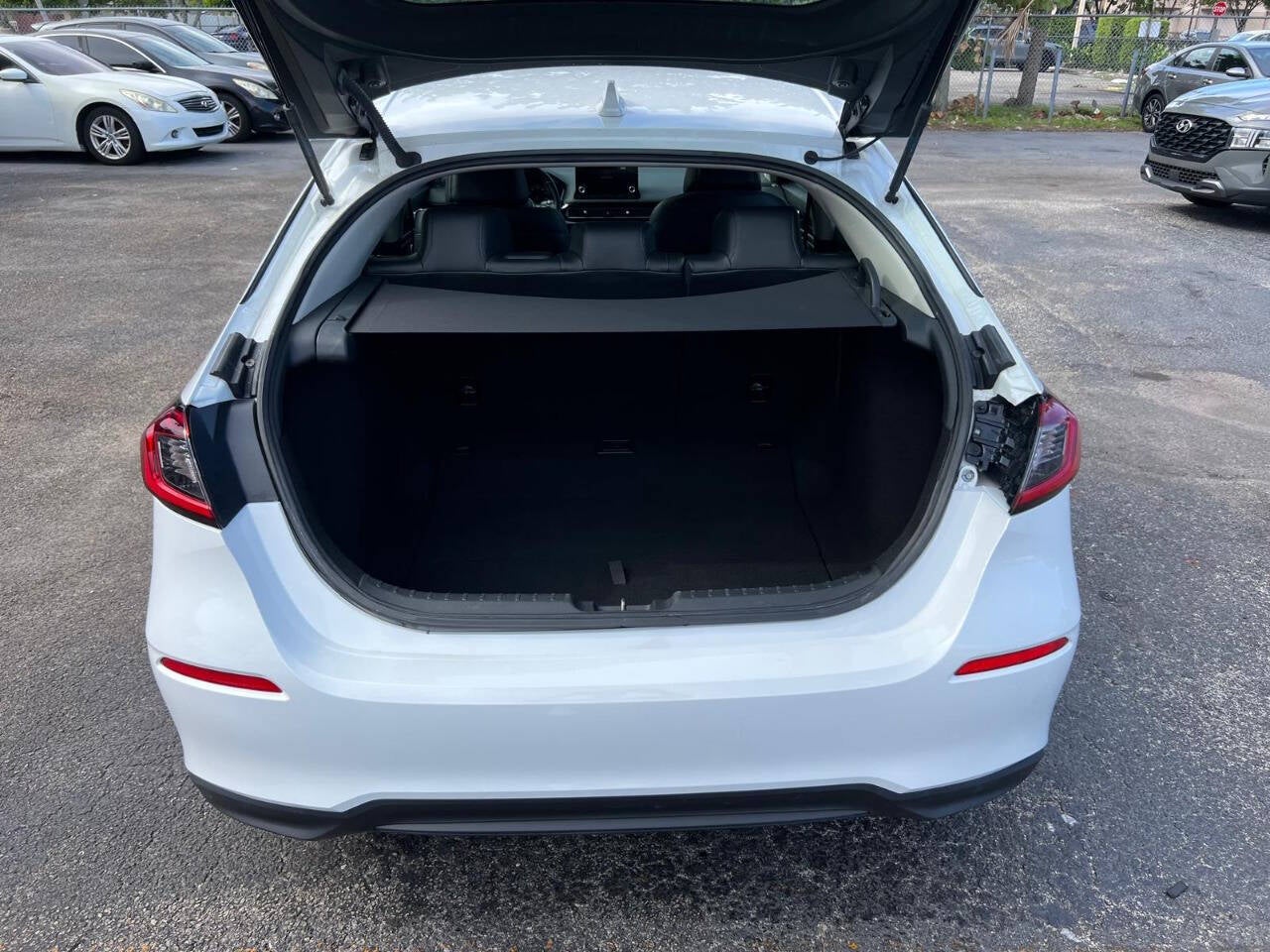 2022 Honda Civic EX L 4dr Hatchback