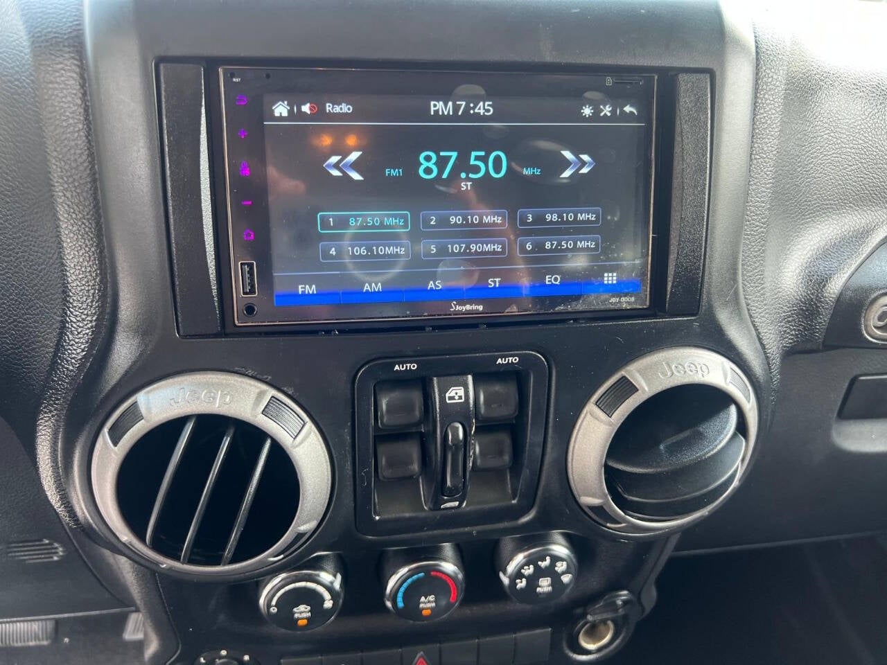 2014 Jeep Wrangler Unlimited Sport 4x4 4dr SUV