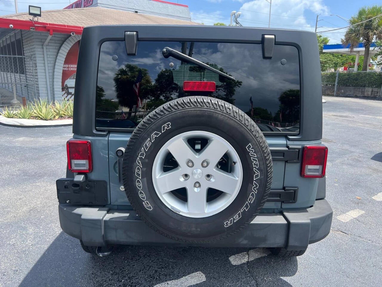 2014 Jeep Wrangler Unlimited Sport 4x4 4dr SUV