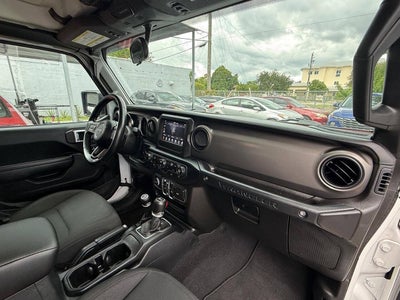 2021 Jeep Wrangler Unlimited Willys Sport 4x4 4dr SUV