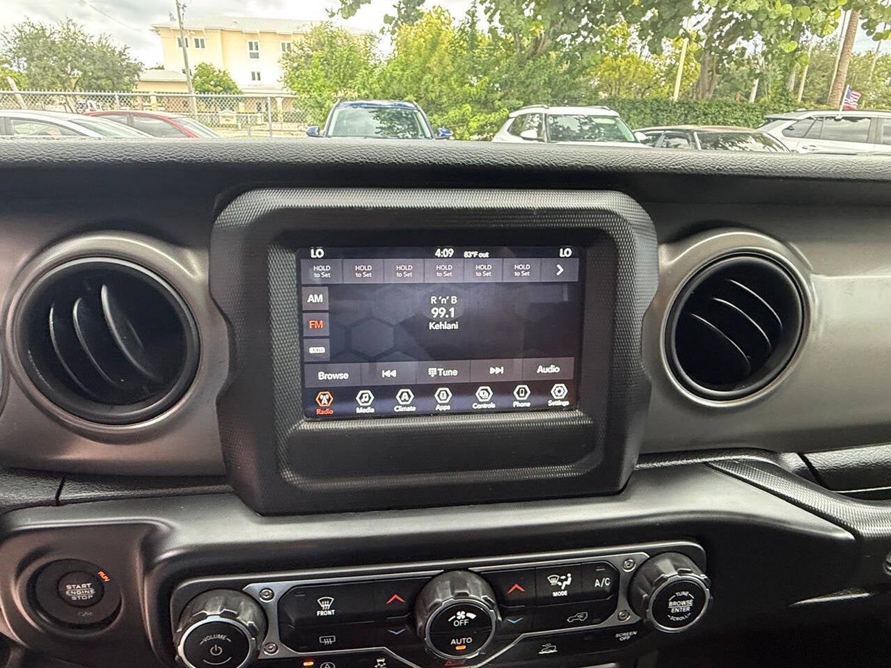 2021 Jeep Wrangler Unlimited Willys Sport 4x4 4dr SUV