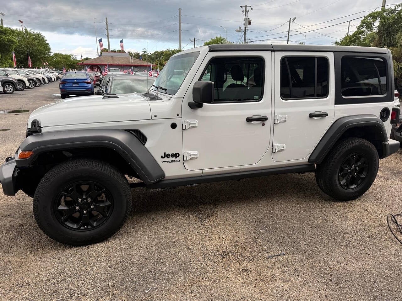 2021 Jeep Wrangler Unlimited Willys Sport 4x4 4dr SUV