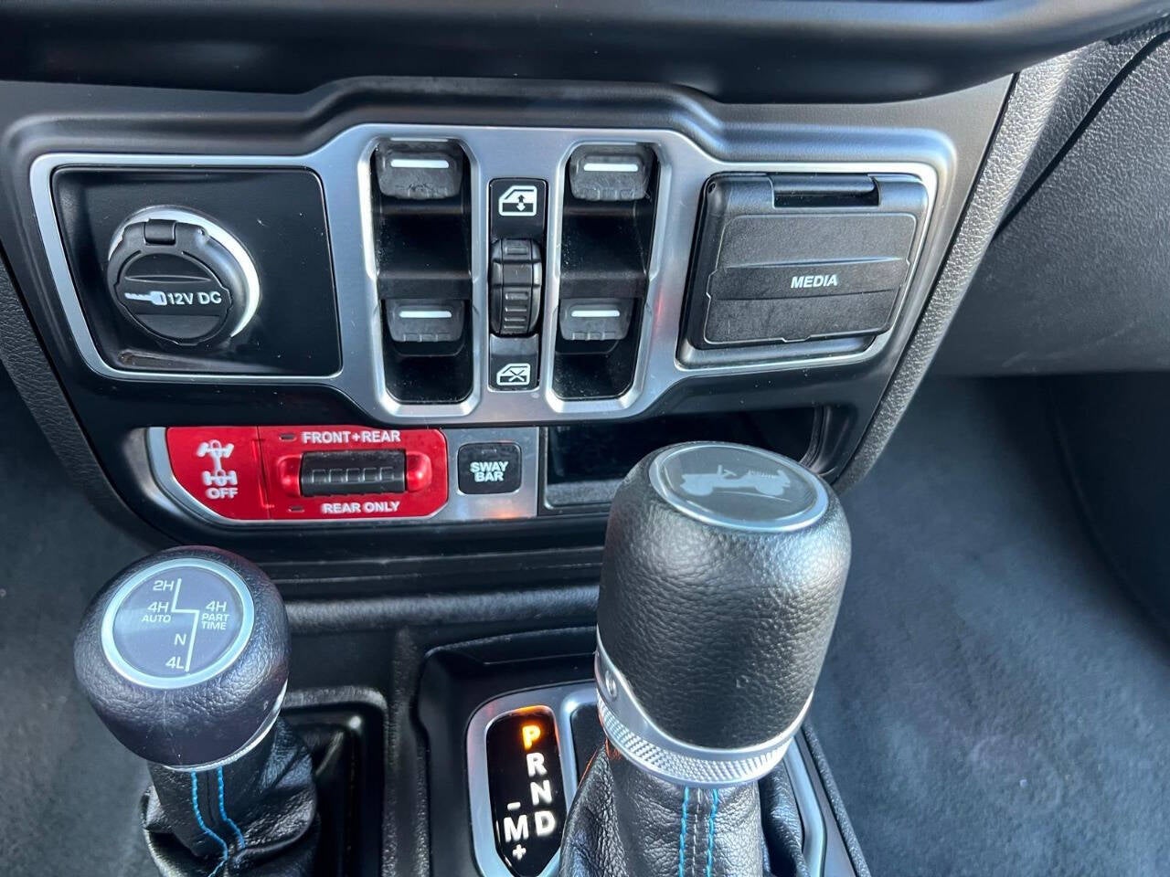 2023 Jeep Wrangler Rubicon 4xe 4x4 4dr SUV