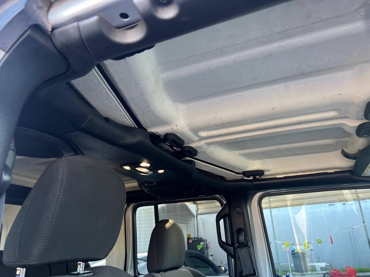 2023 Jeep Wrangler Rubicon 4xe 4x4 4dr SUV