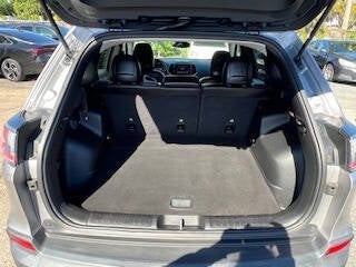 2021 Jeep Cherokee Latitude Plus 4dr SUV