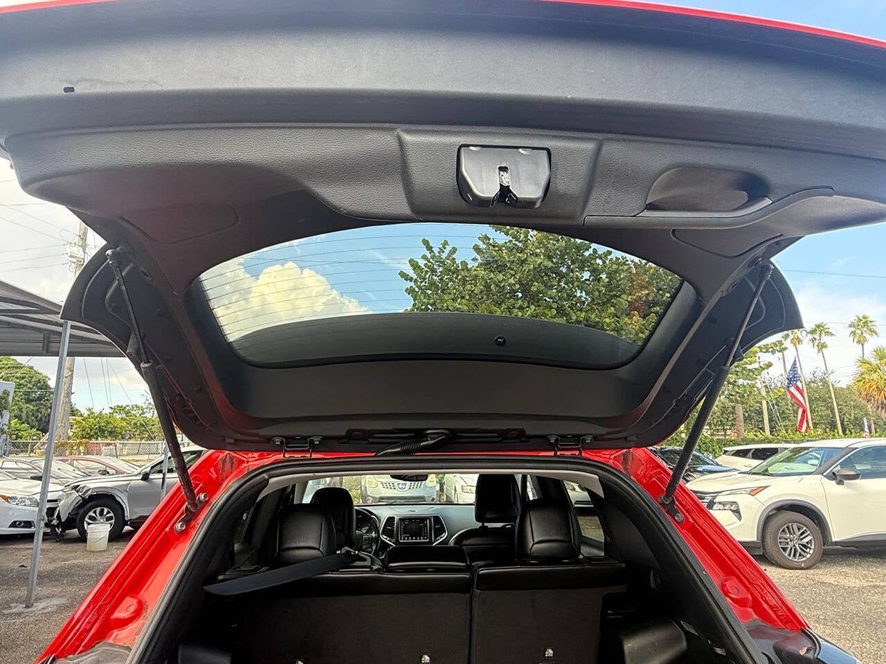 2019 Jeep Cherokee Trailhawk 4x4 4dr SUV