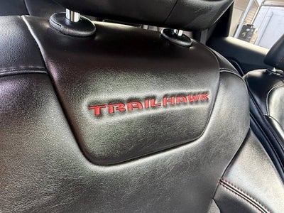 2019 Jeep Cherokee Trailhawk 4x4 4dr SUV