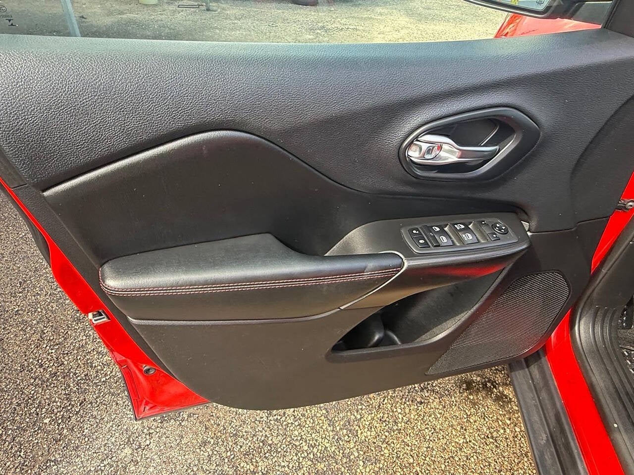 2019 Jeep Cherokee Trailhawk 4x4 4dr SUV