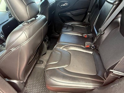 2019 Jeep Cherokee Trailhawk 4x4 4dr SUV