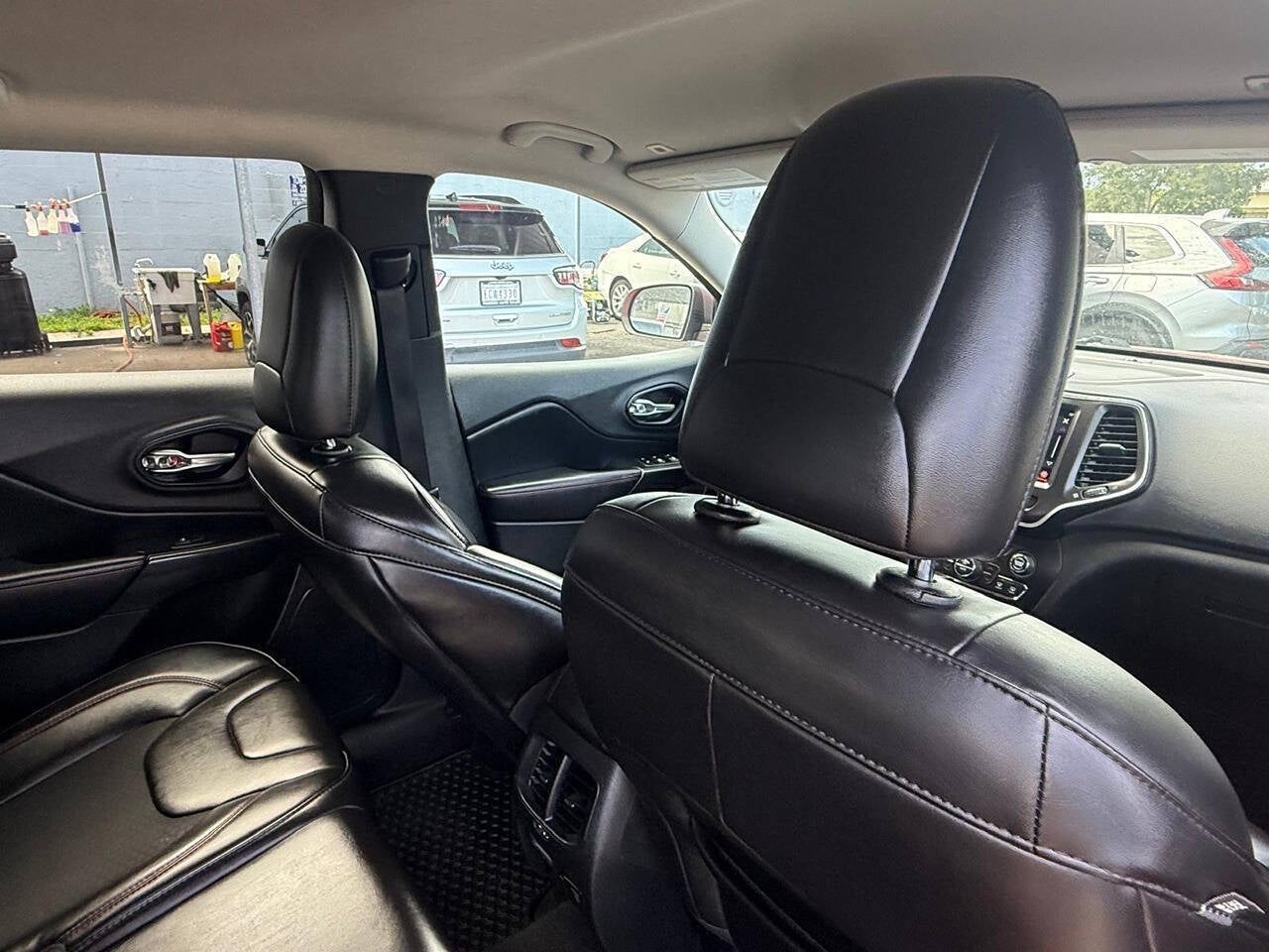 2019 Jeep Cherokee Trailhawk 4x4 4dr SUV