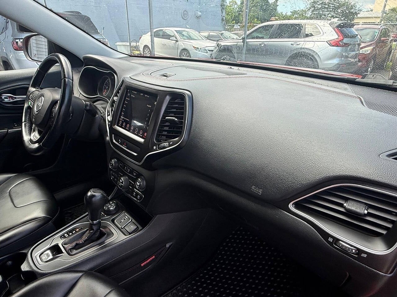 2019 Jeep Cherokee Trailhawk 4x4 4dr SUV