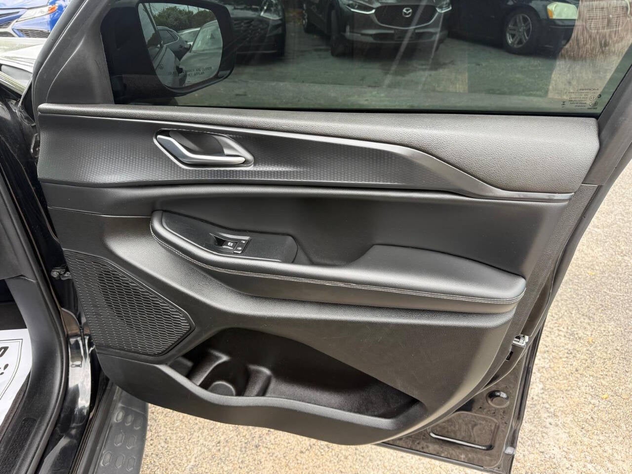 2023 Jeep Grand Cherokee L Laredo 4x2 4dr SUV