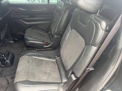 2023 Jeep Grand Cherokee L Laredo 4x2 4dr SUV
