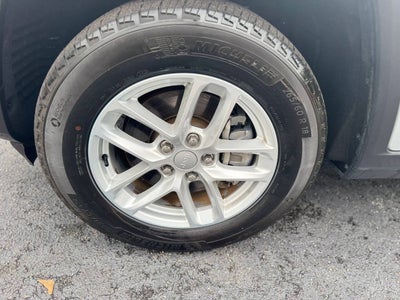 2023 Jeep Grand Cherokee L Laredo 4x4 4dr SUV