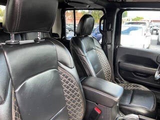 2022 Jeep Gladiator High Altitude 4x4 4dr Crew Cab 5.0 ft. SB