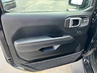 2022 Jeep Gladiator High Altitude 4x4 4dr Crew Cab 5.0 ft. SB