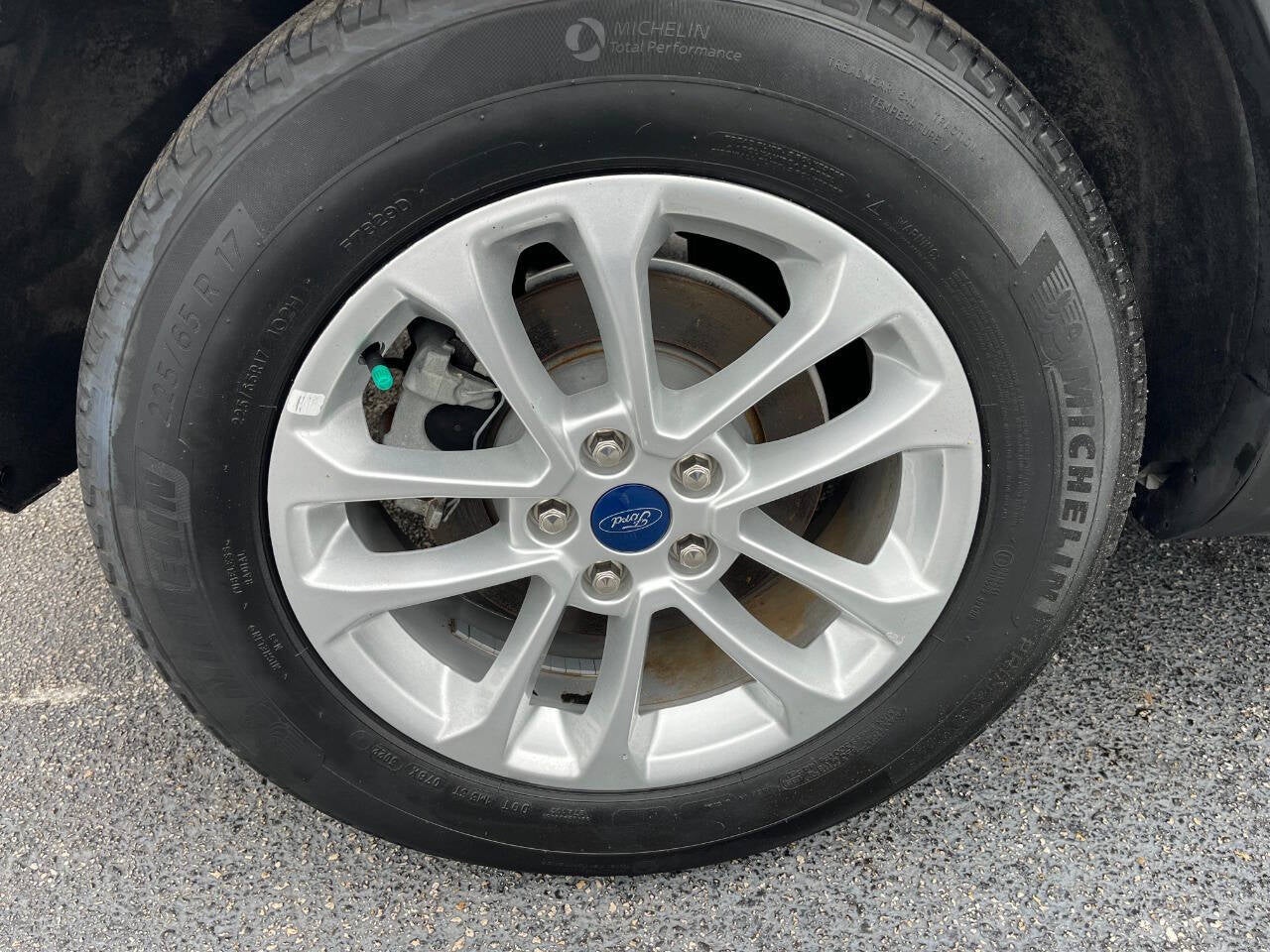 2022 Ford Escape Hybrid SE 4dr SUV