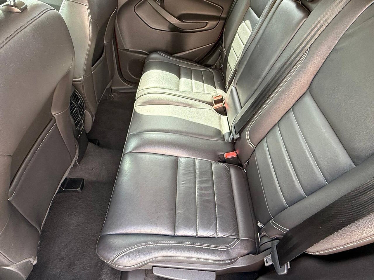 2016 Ford Escape Titanium 4dr SUV