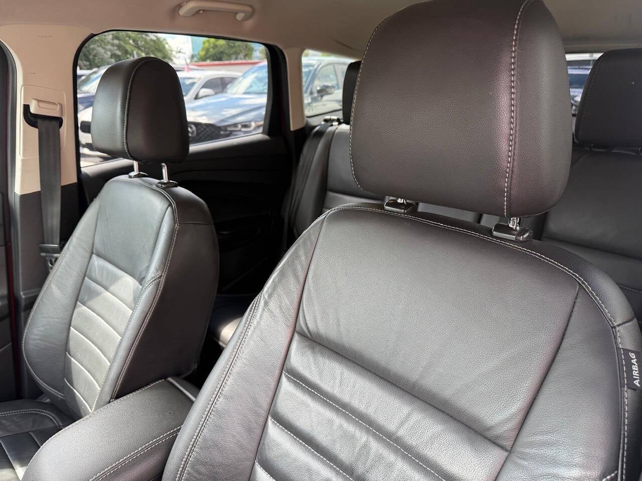 2016 Ford Escape Titanium 4dr SUV