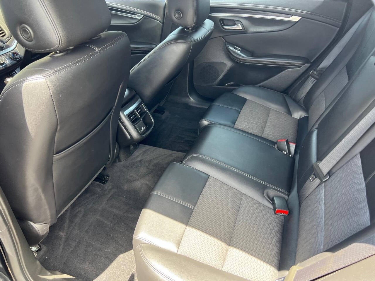 2019 Chevrolet Impala LT 4dr Sedan