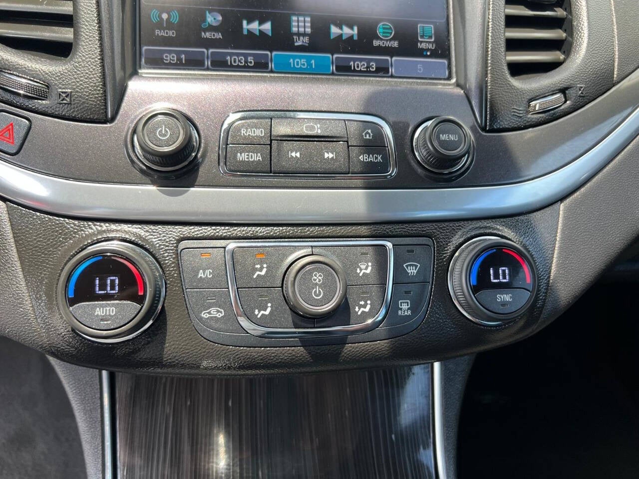 2019 Chevrolet Impala LT 4dr Sedan