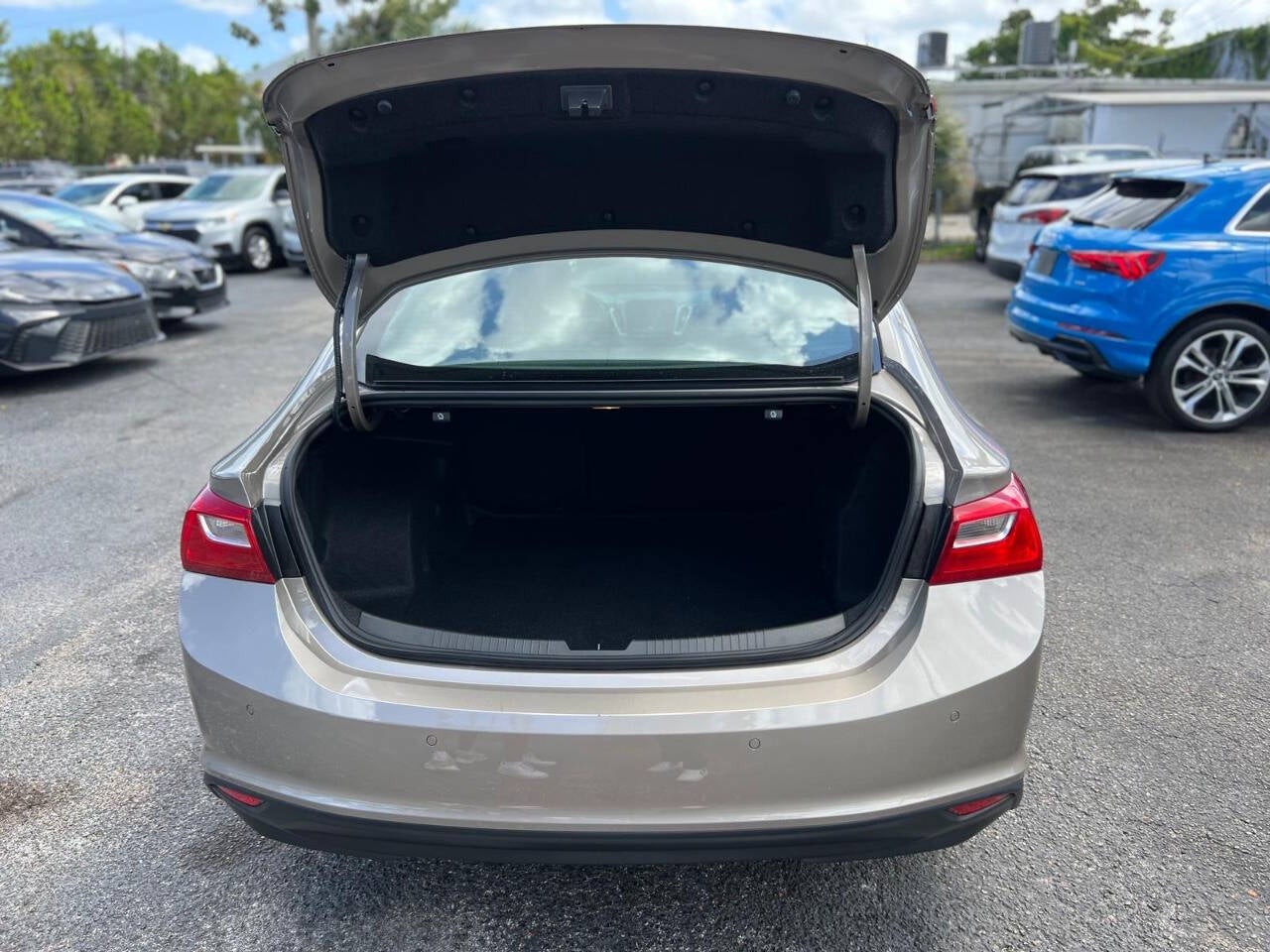 2025 Chevrolet Malibu LT 4dr Sedan w/1LT