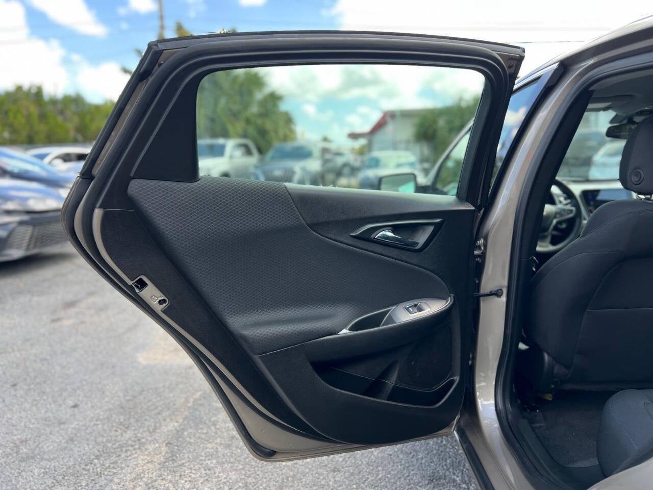 2025 Chevrolet Malibu LT 4dr Sedan w/1LT