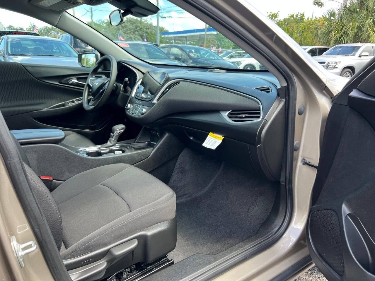 2025 Chevrolet Malibu LT 4dr Sedan w/1LT