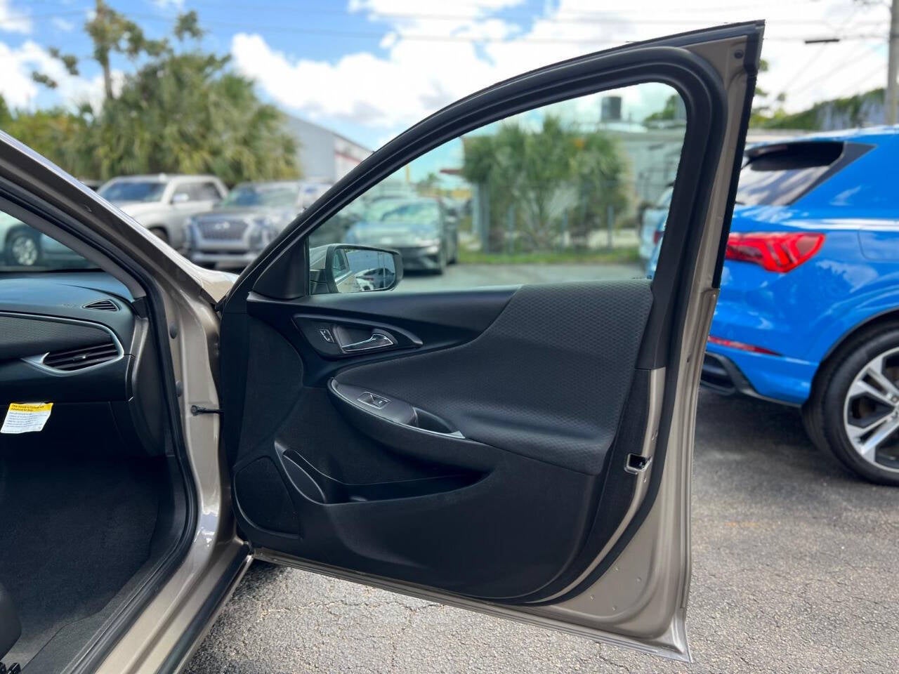 2025 Chevrolet Malibu LT 4dr Sedan w/1LT