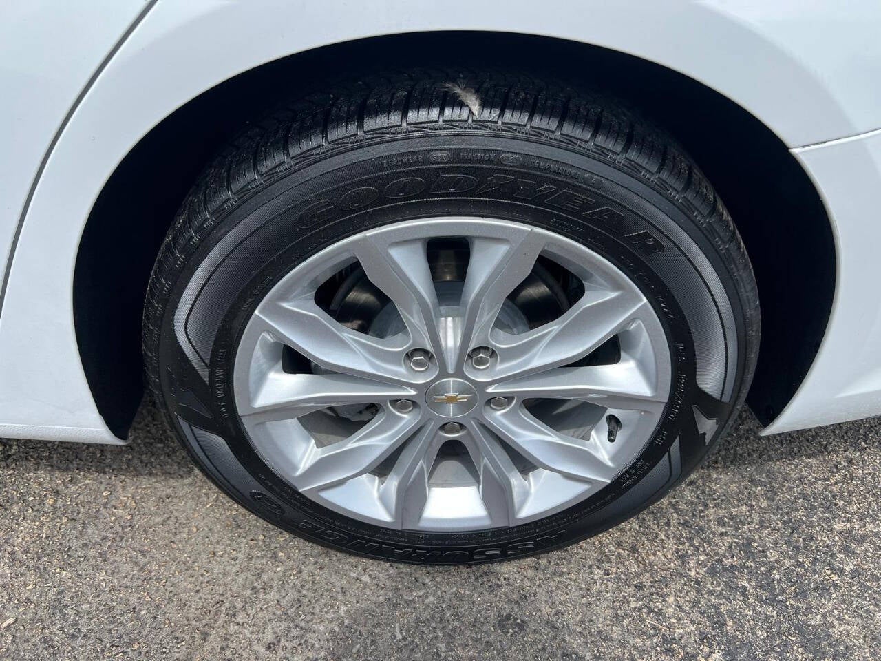 2023 Chevrolet Malibu LT 4dr Sedan w/1LT