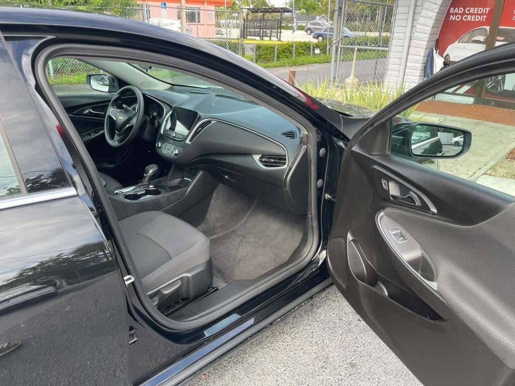 2024 Chevrolet Malibu LT 4dr Sedan w/1LT