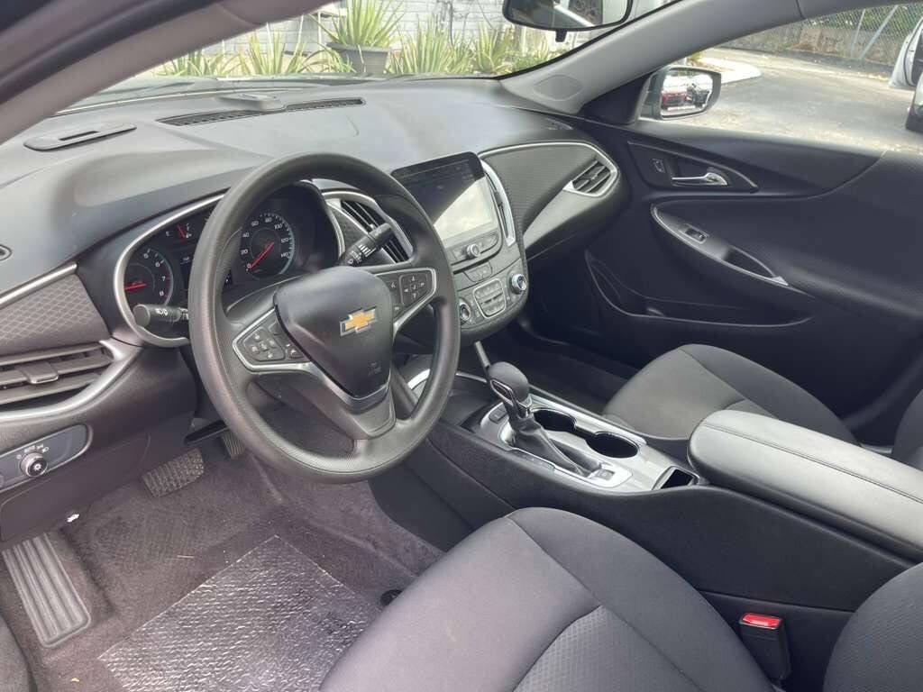 2024 Chevrolet Malibu LT 4dr Sedan w/1LT