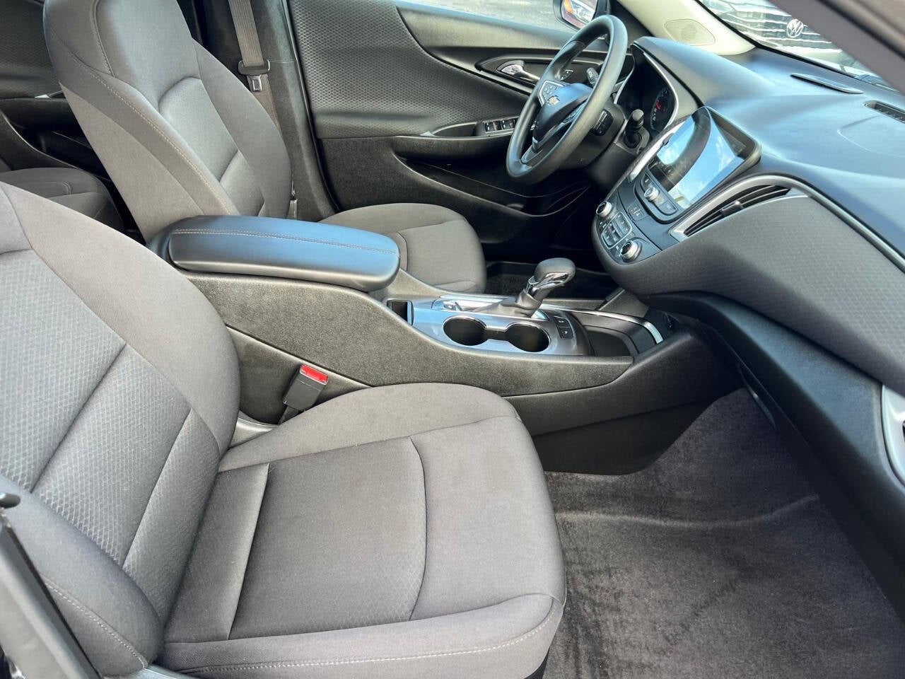 2025 Chevrolet Malibu LT 4dr Sedan w/1LT