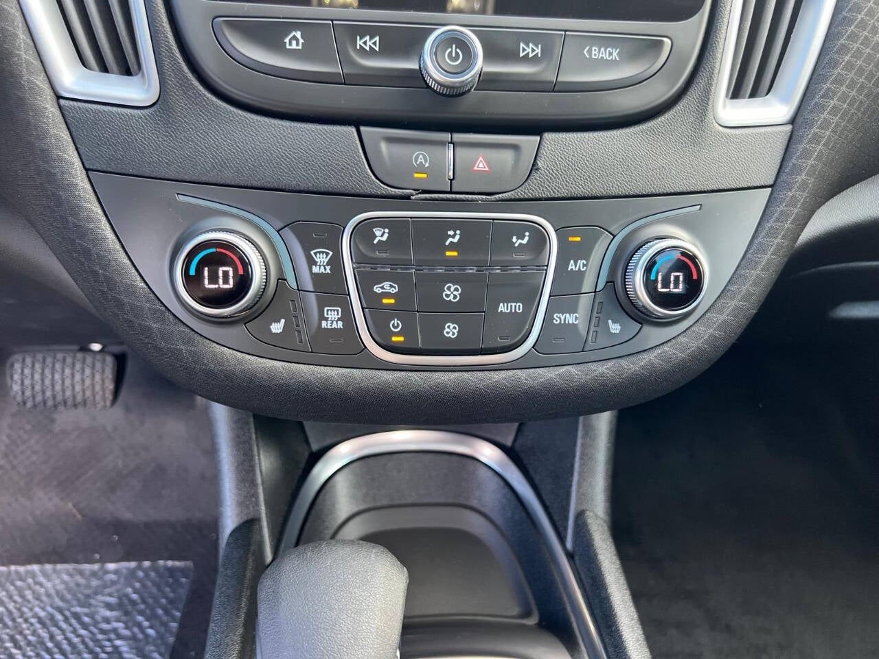 2025 Chevrolet Malibu LT 4dr Sedan w/1LT