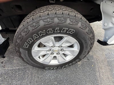 2024 Chevrolet Silverado 1500 LT Pickup 4D 6 1/2 ft
