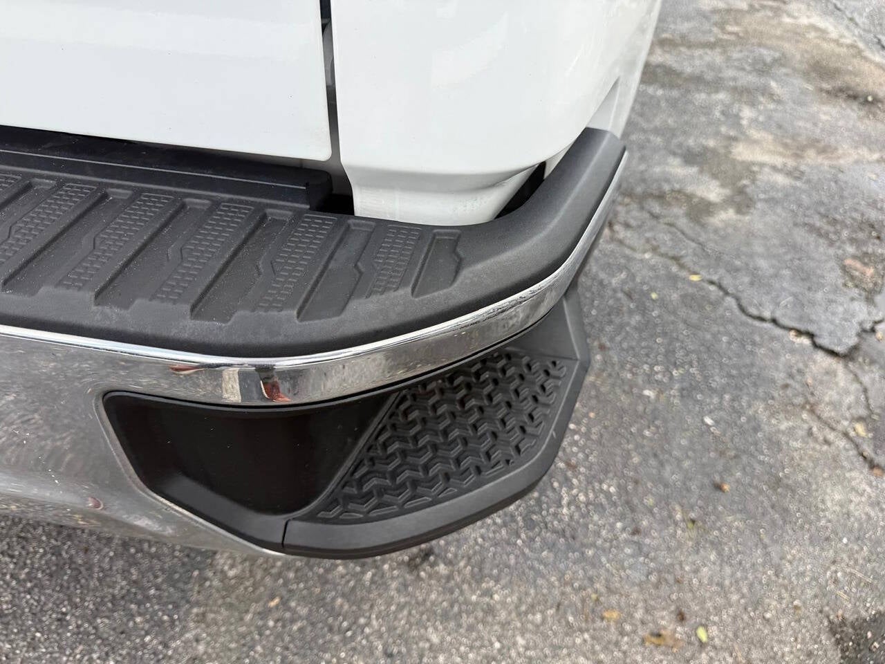 2024 Chevrolet Silverado 1500 LT Pickup 4D 6 1/2 ft
