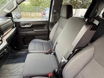 2024 Chevrolet Silverado 1500 LT Pickup 4D 6 1/2 ft