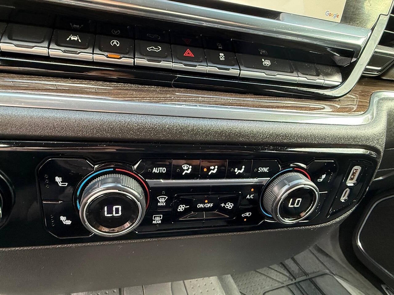 2024 Chevrolet Silverado 1500 LT Pickup 4D 6 1/2 ft