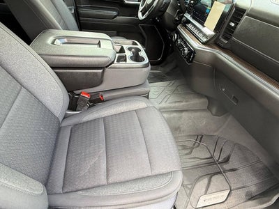 2024 Chevrolet Silverado 1500 LT Pickup 4D 6 1/2 ft