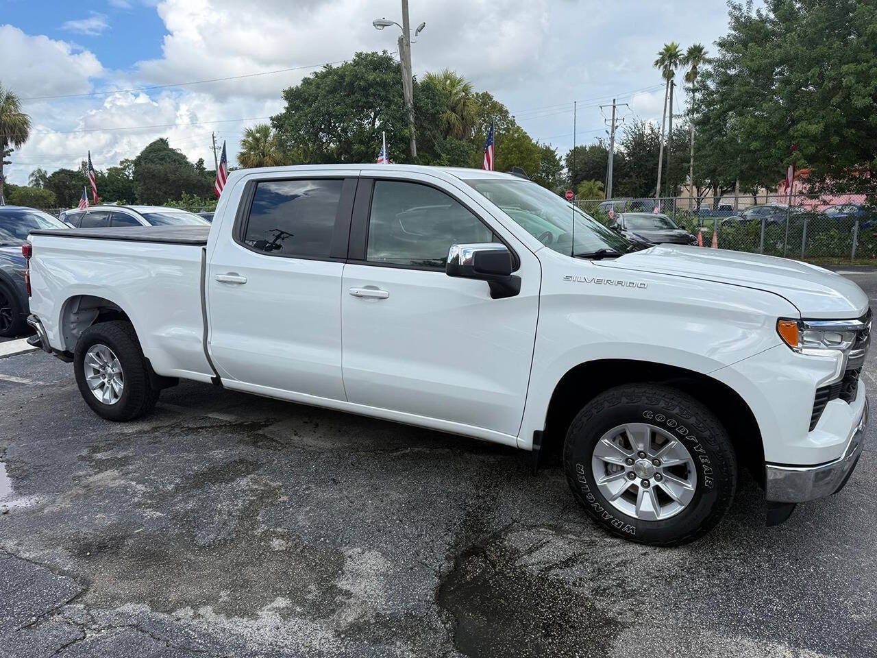 2024 Chevrolet Silverado 1500 LT Pickup 4D 6 1/2 ft