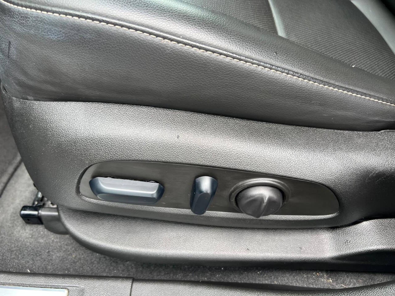 2023 GMC Acadia SLT 4x4 4dr SUV