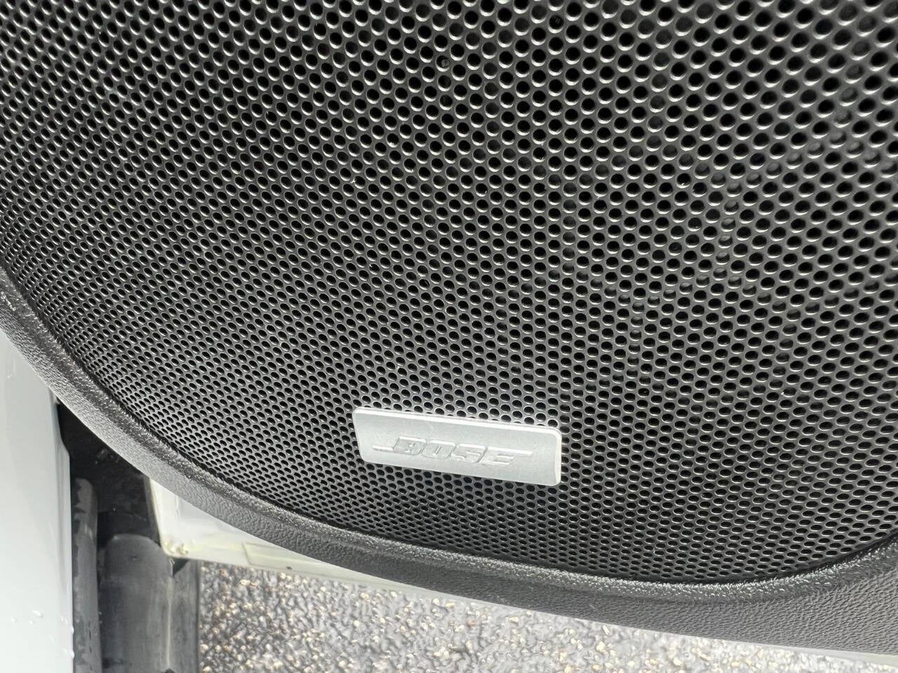 2023 GMC Acadia SLT 4x4 4dr SUV