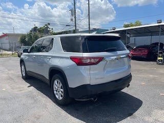 2021 Chevrolet Traverse LS 4dr SUV w/1LS
