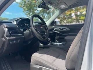 2021 Chevrolet Traverse LS 4dr SUV w/1LS