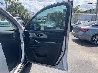 2021 Chevrolet Traverse LS 4dr SUV w/1LS