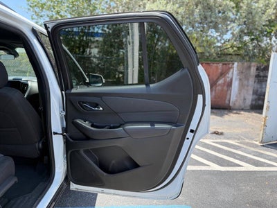 2023 Chevrolet Traverse LT Cloth 4dr SUV