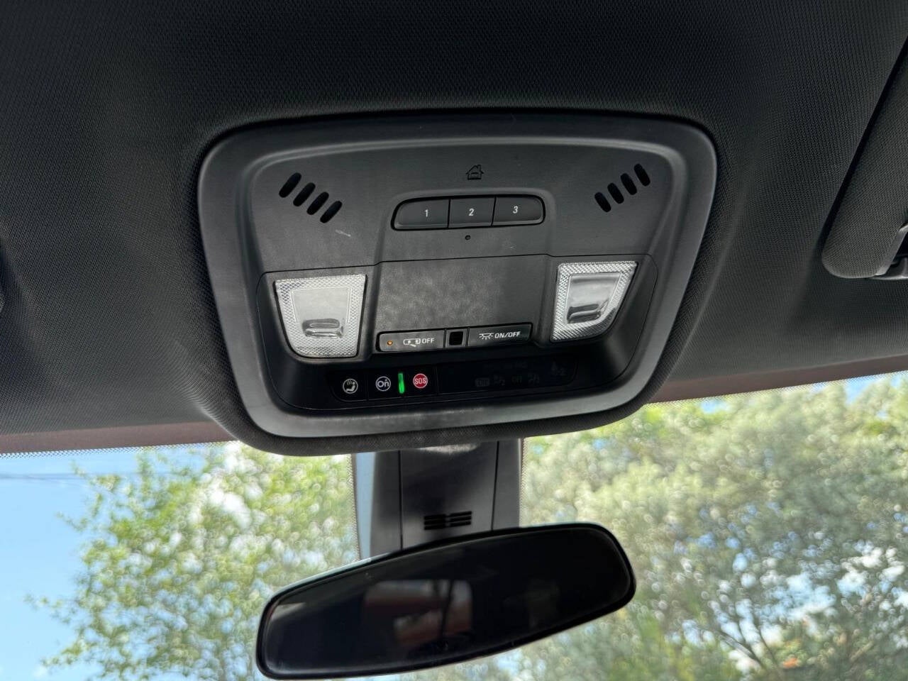 2023 Chevrolet Traverse LT Cloth 4dr SUV