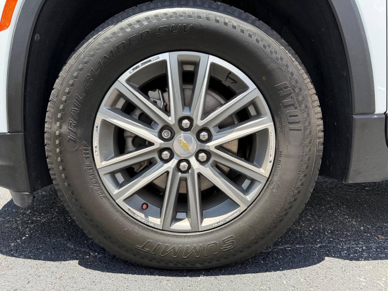 2023 Chevrolet Traverse LT Cloth 4dr SUV