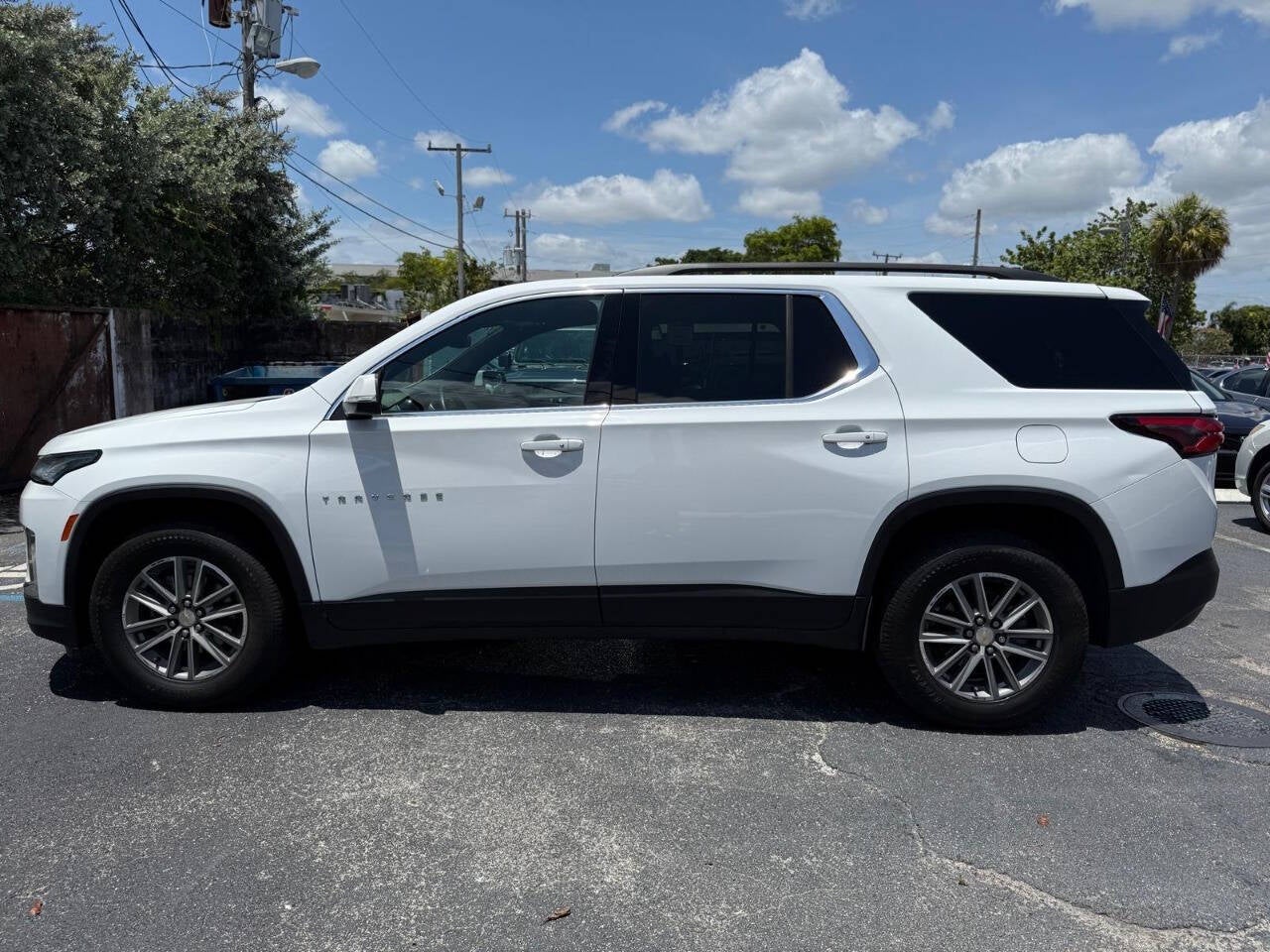 2023 Chevrolet Traverse LT Cloth 4dr SUV